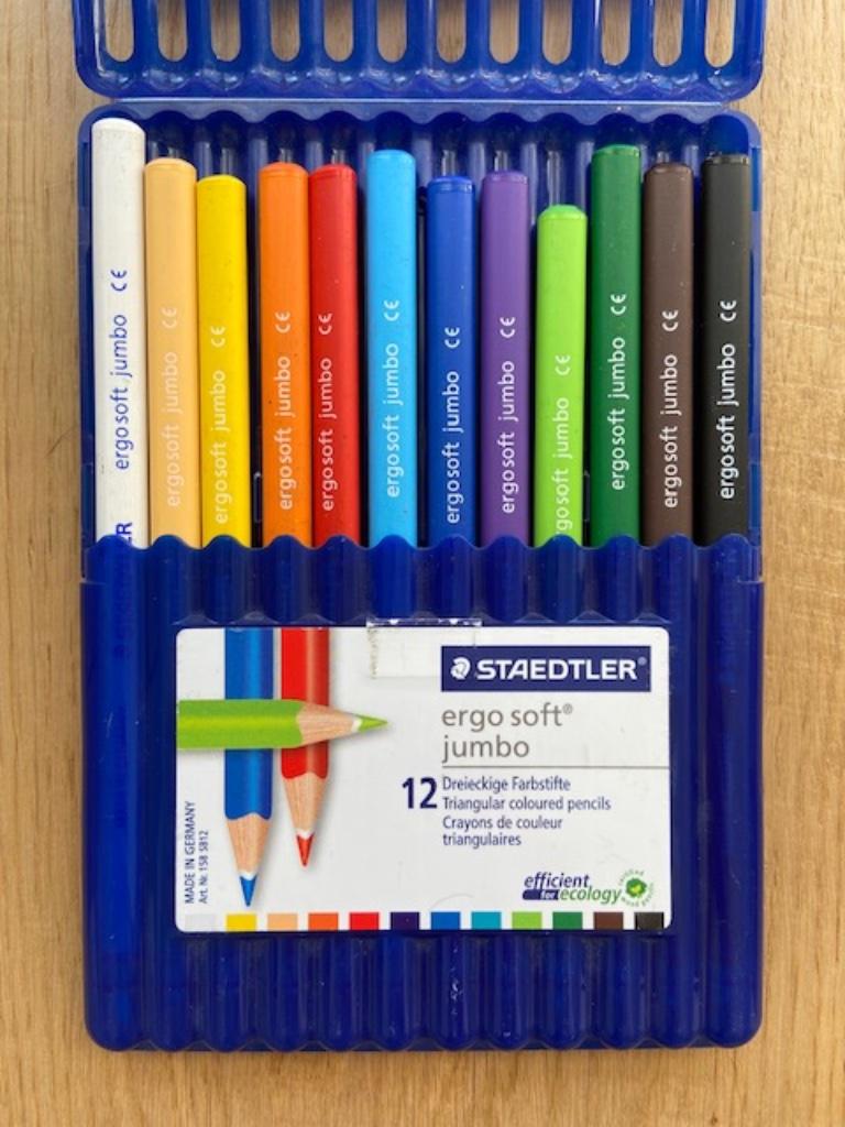 Etuis de 12 gros crayons de couleurs Staedtler Jumbo, Ophalen of Verzenden, Gebruikt, Potlood of Stift