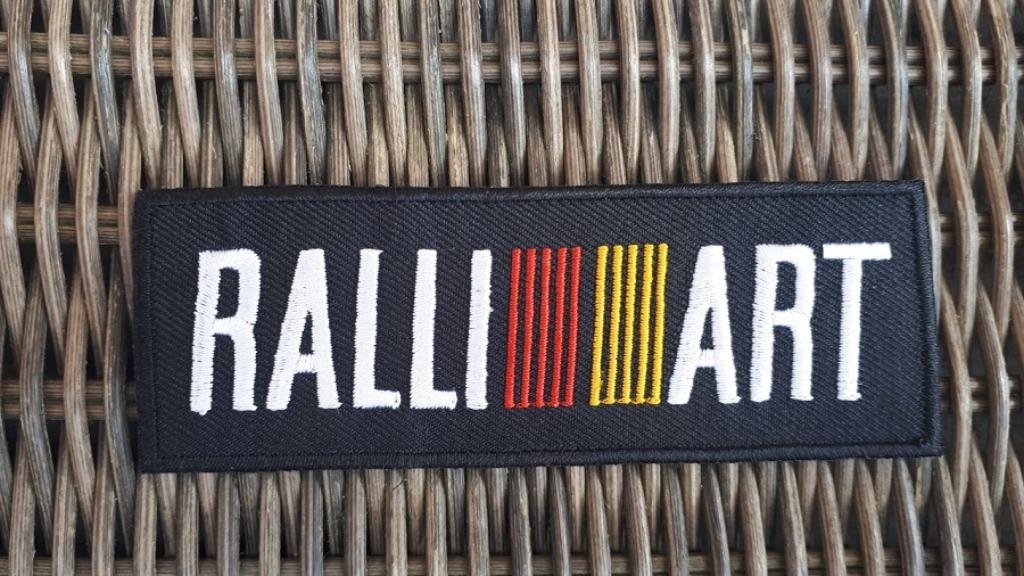 Ralli Art strijk patch embleem - 118 x 42 mm, Ophalen of Verzenden