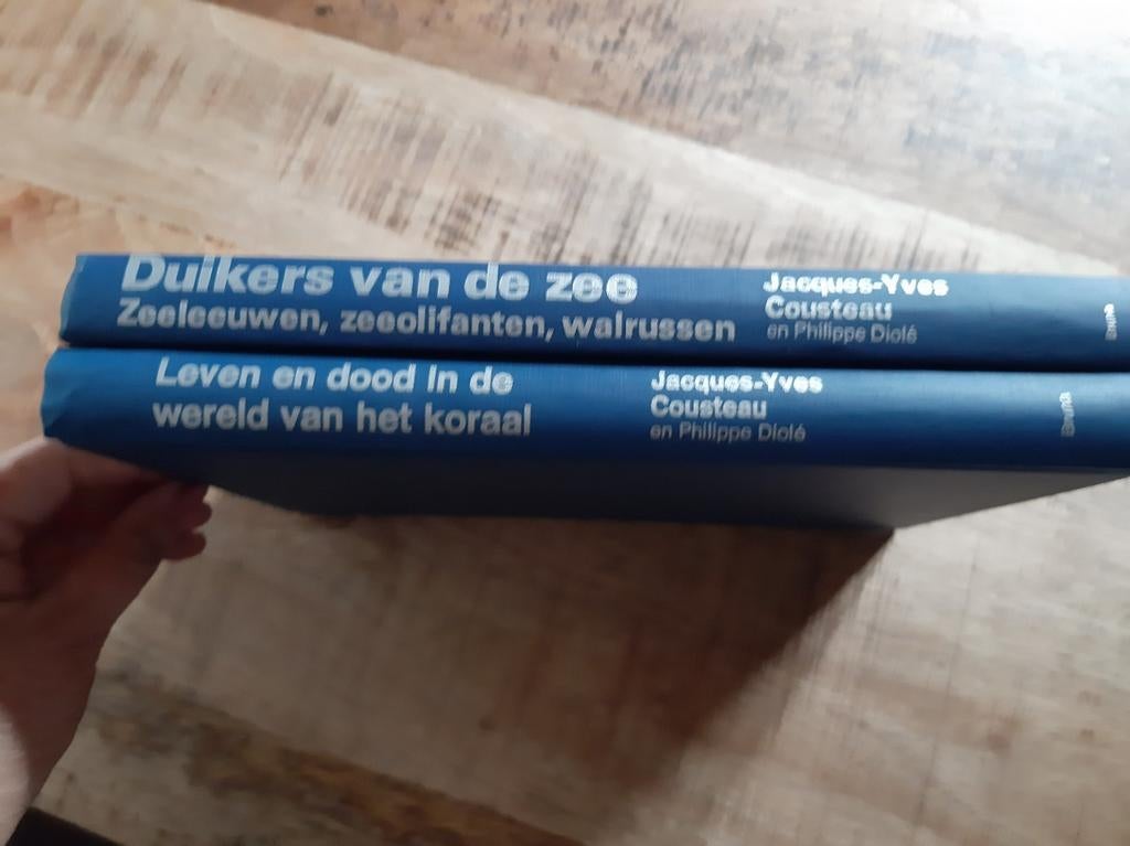 Leven en dood in de wereld van het koraal. Duikers van de ze, Enlèvement, Comme neuf