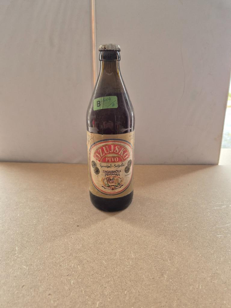Bouteille de bière  Ozujsko Pivo, Ophalen of Verzenden, Gebruikt, Flesje(s), Overige merken