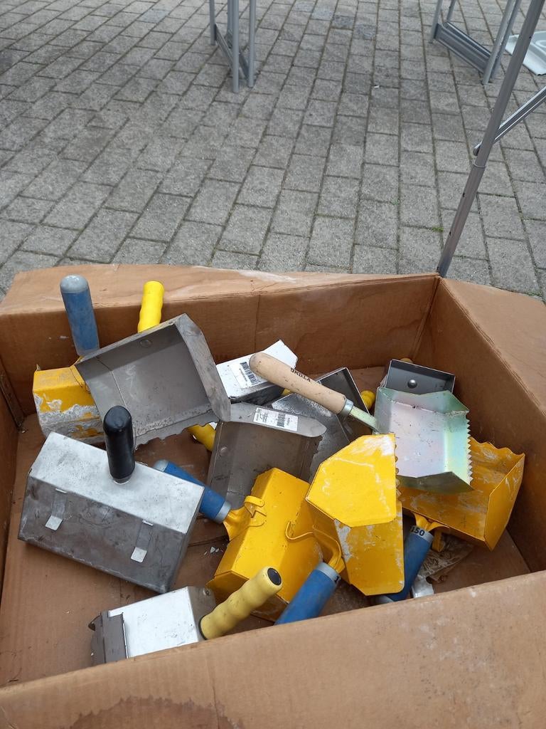 lijmscheppen, Doe-het-zelf en Bouw, Ophalen, Zo goed als nieuw, IJzer, Overige typen
