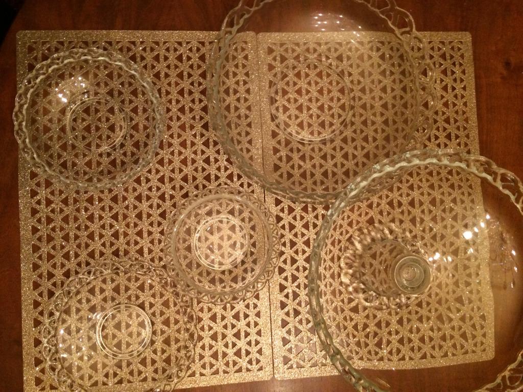 23 delig  ontbijt/dessert servies, Huis en Inrichting, Keuken | Servies, Ophalen, Nieuw, Glas, Compleet servies