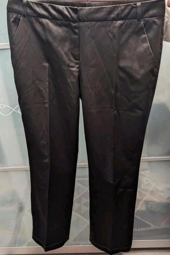# Pantalon dame NAFNAF 42 chic noir très bon état., Kleding | Dames, Ophalen of Verzenden, Gedragen