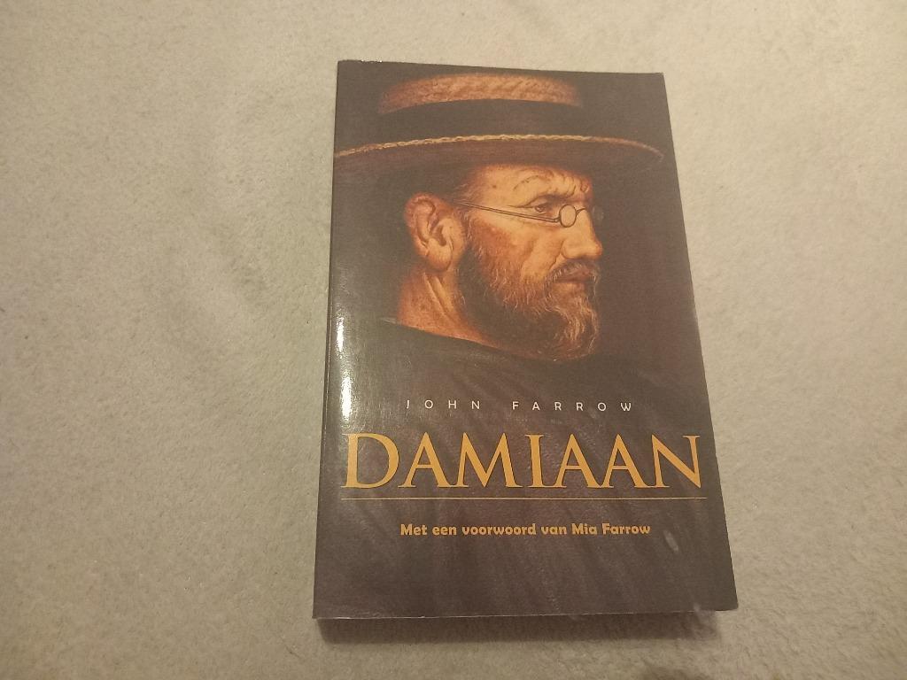 Boek Damiaan John Farrow Pater Damiaan Biografie, Ophalen of Verzenden, Zo goed als nieuw, John Farrow