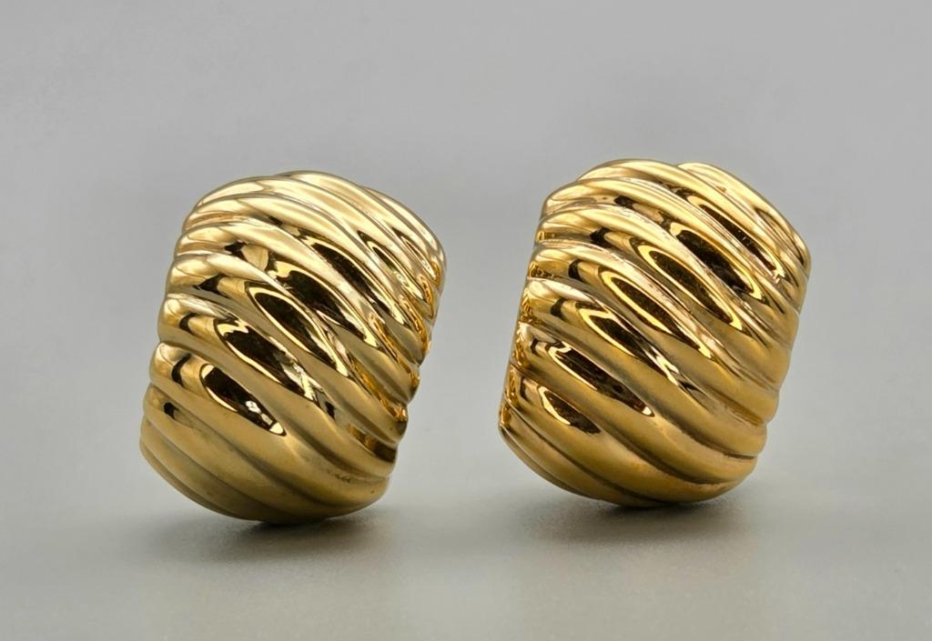 18Karaat Vintage gouden oorbellen met clipsluiting. 2025/560, Handtassen en Accessoires, Oorbellen, Zo goed als nieuw, Hangers