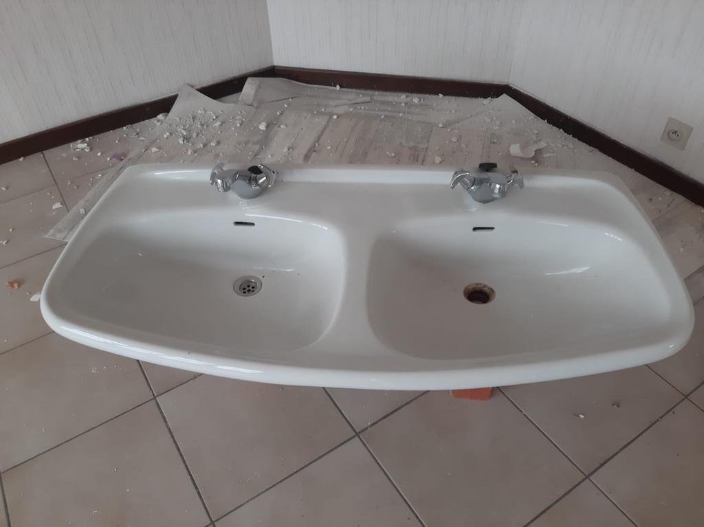Dubbele lavabo, Huis en Inrichting, Ophalen, Gebruikt, Wasbak of Wastafel