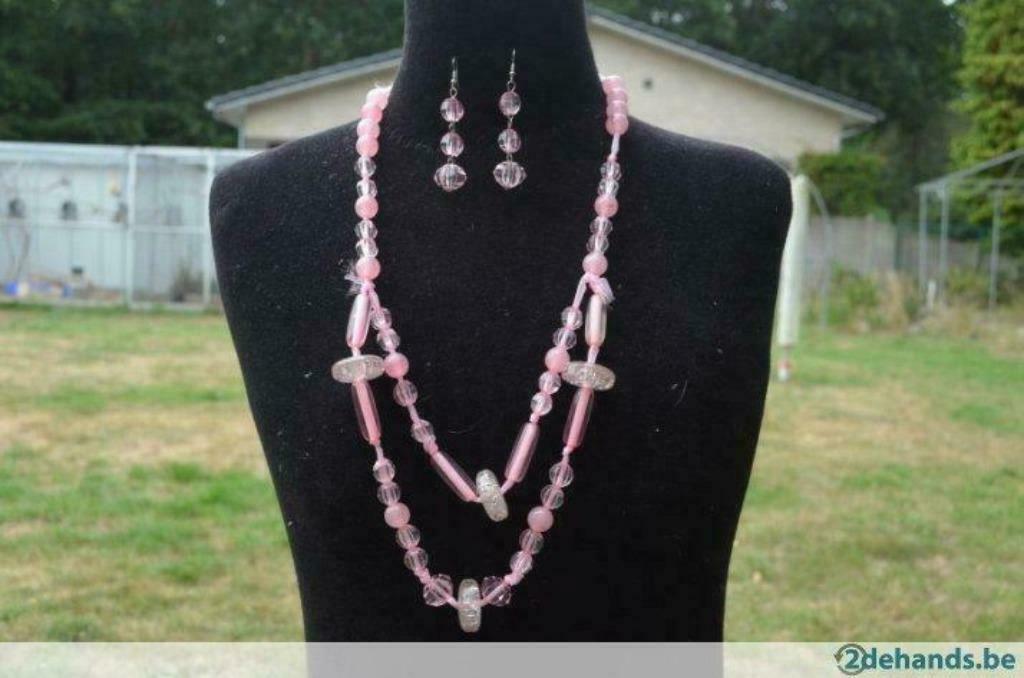 roze kralen ketting met oorbellen, Bijoux, Sacs & Beauté, Colliers, Enlèvement ou Envoi, Neuf, Rose, Synthétique