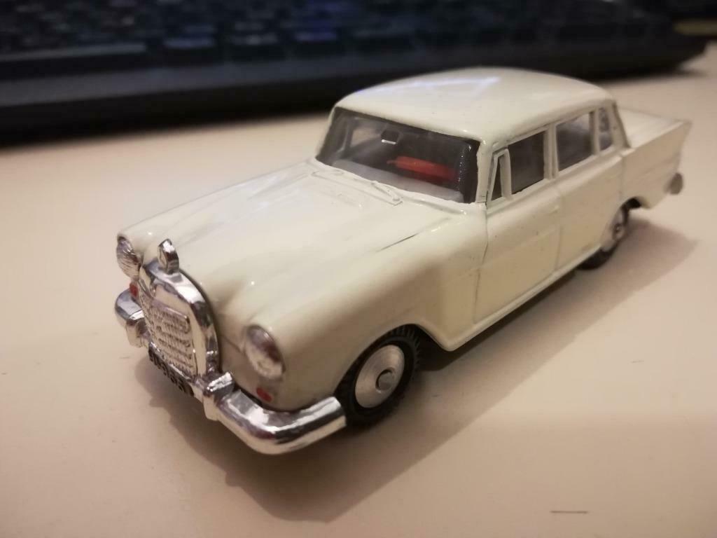 MetOsul Mercedes-Benz 200, Enlèvement ou Envoi, Comme neuf