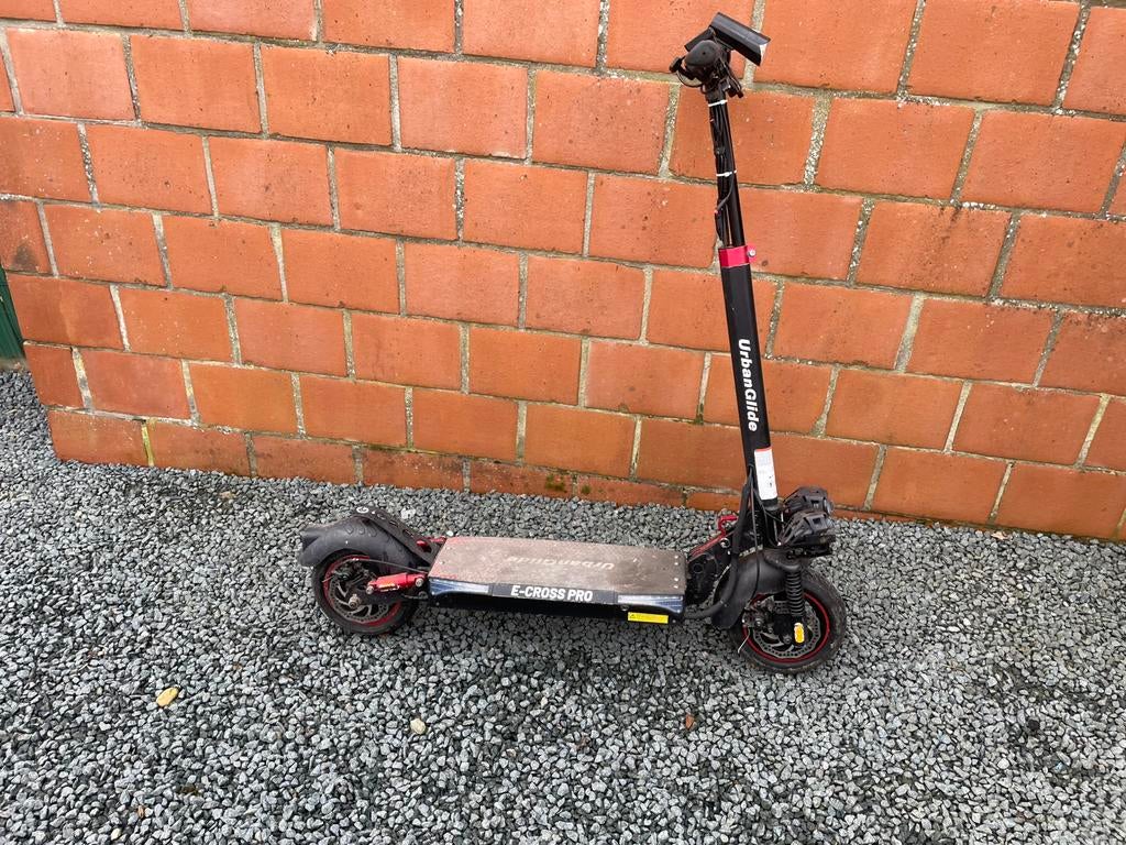 Elektrische step e cross pro, Fietsen en Brommers, Steps, Ophalen, Zo goed als nieuw