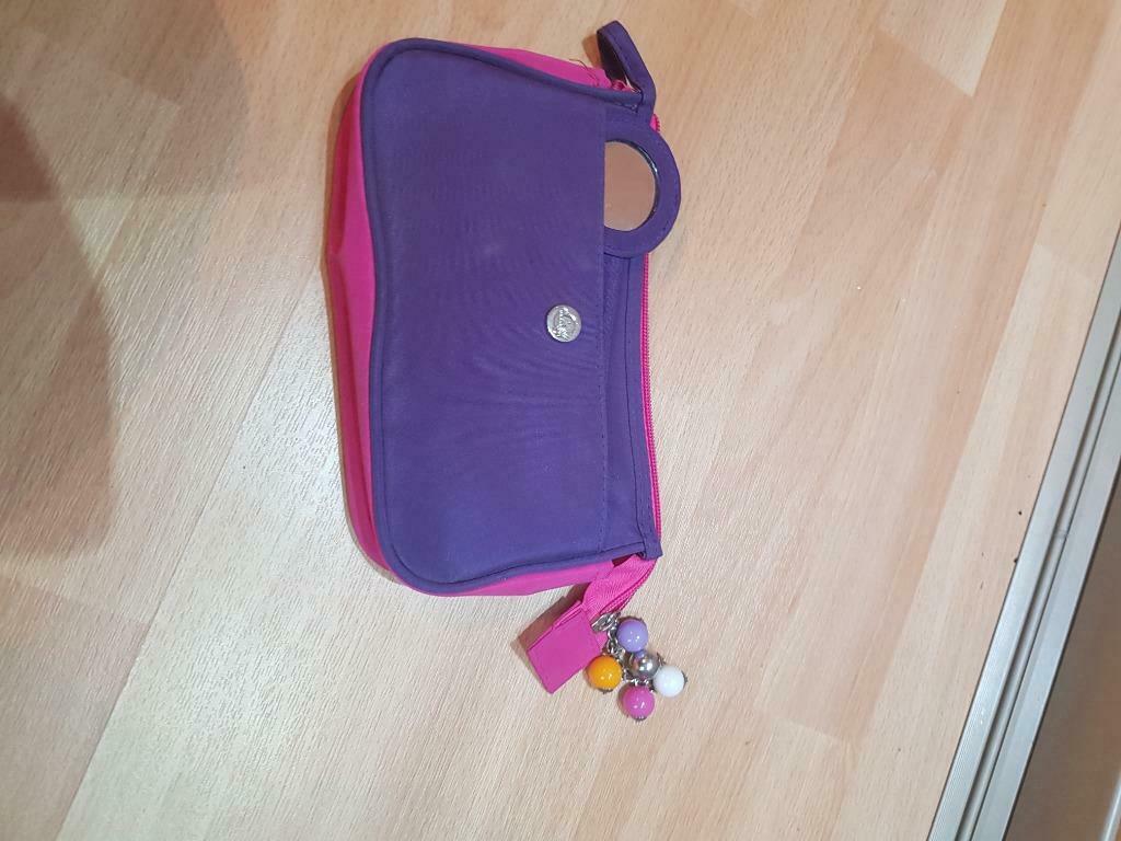 Trousse de toilettes, Enlèvement ou Envoi, Comme neuf, Violet, Femme