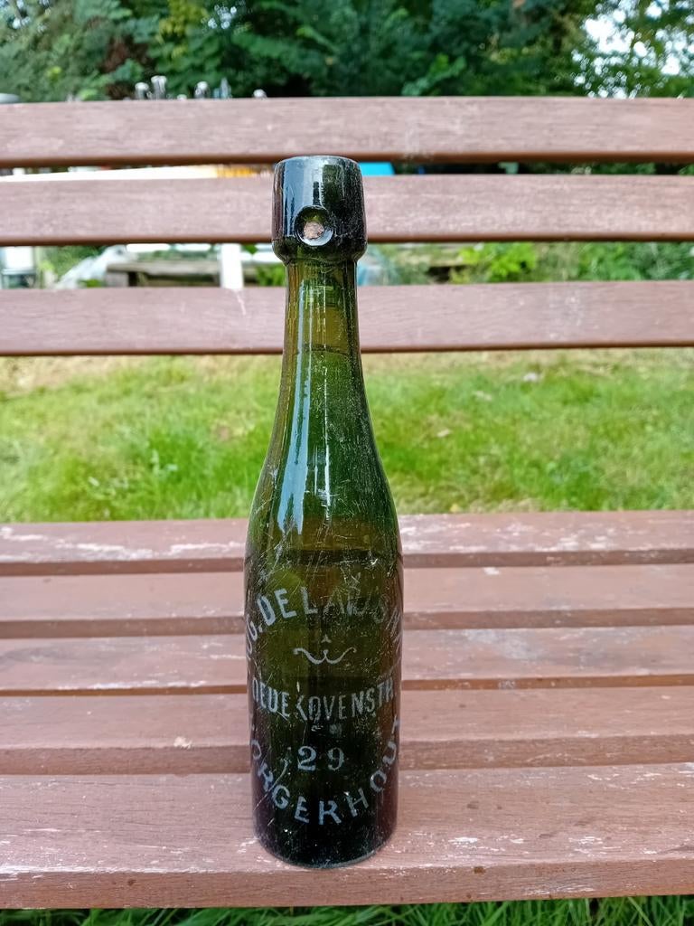 Oude vintage bierfles Aug Delausnay Borgerhout, Ophalen of Verzenden, Gebruikt