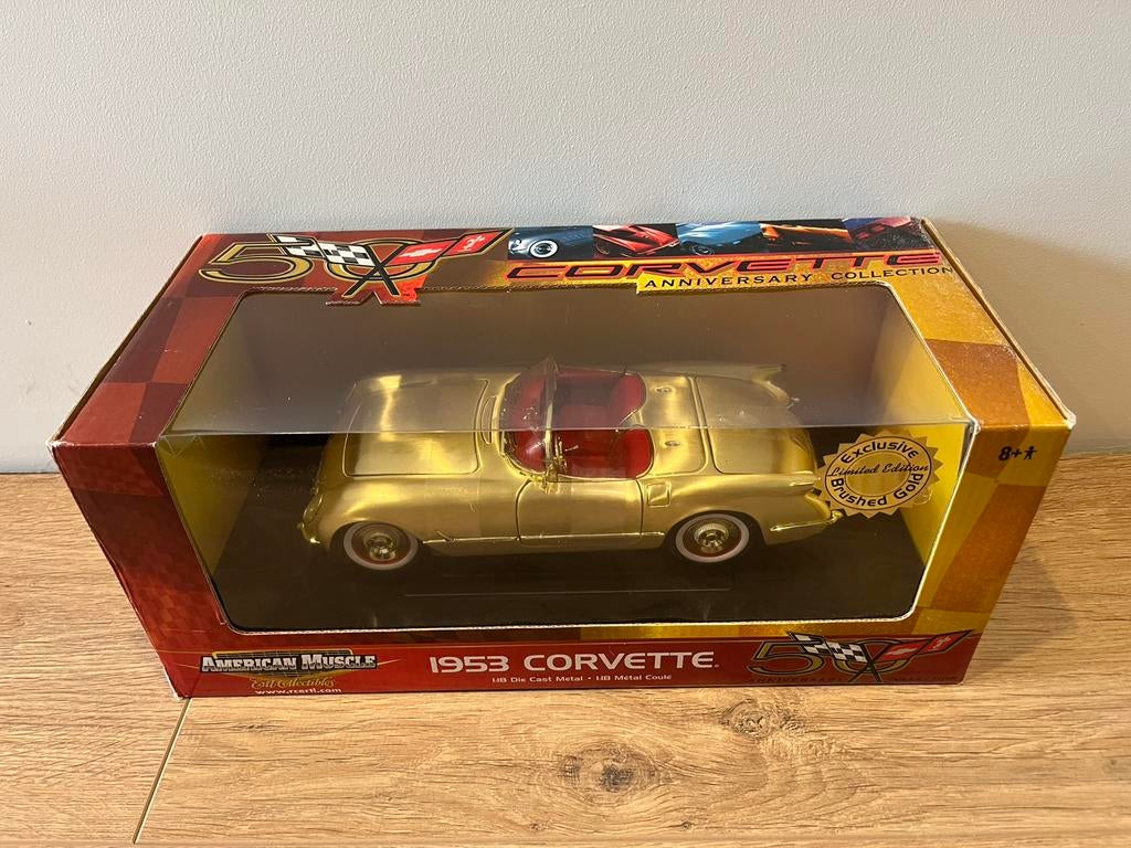 1:18 Ertl Chevrolet Corvette 1953 or brossé 50e, Hobby & Loisirs créatifs, Voitures miniatures | 1:18, Enlèvement ou Envoi, Neuf