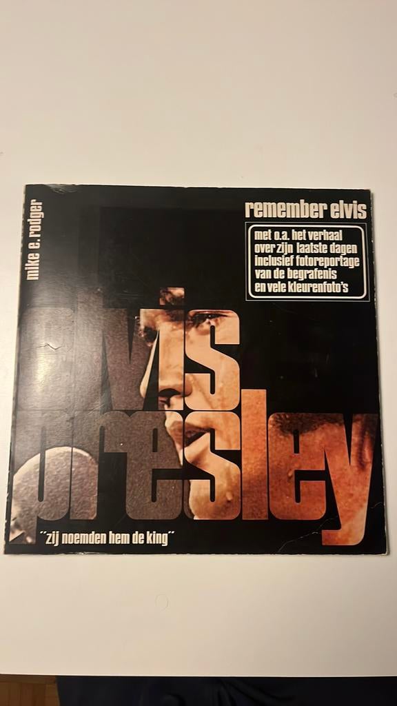 Mike E. Rodger - Remember Elvis, Ophalen of Verzenden, Gelezen