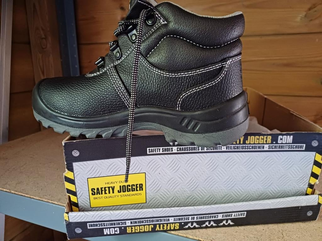 Nieuwe veiligheidsschoenen SAFETY JOGGER maat  38, Ophalen of Verzenden