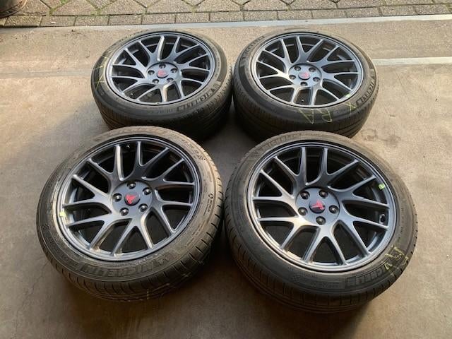 ORIGINELE TESLA MODEL 3 VELGEN + BANDEN 235 45 R18 + TPMS, Auto-onderdelen, Ophalen of Verzenden, Gebruikt, Overige automerken