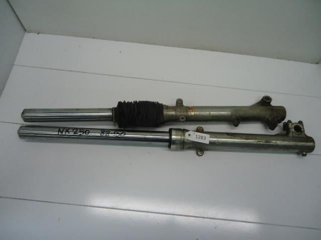 NX250 Dominator 1988 - 1990 Honda Vork D1-33443