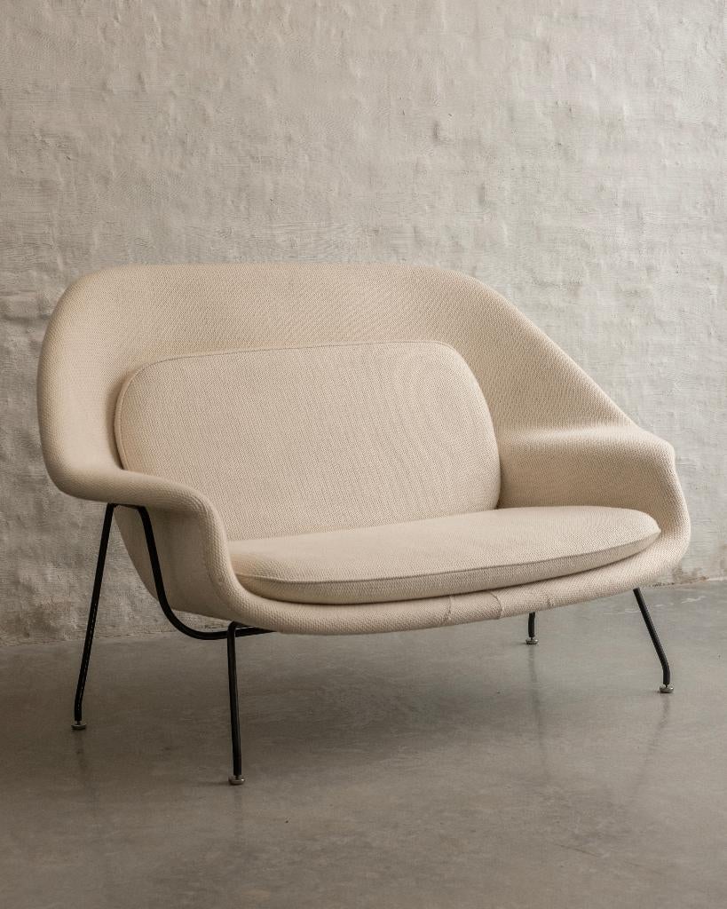 Saarinen Womb Settee 1 ste productie, Huis en Inrichting, Zetels | Zetels, Ophalen