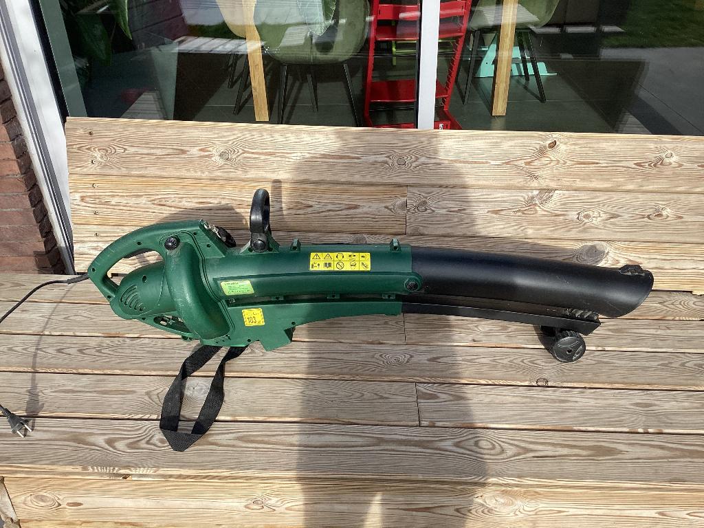 Bladblazer, Tuin en Terras, Gebruikt, Handgedragen, Met neuswiel, Elektrisch