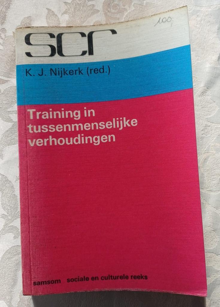 Training in Tussenmenselijke Verhoudingen (Nijkerk), Ophalen, Gelezen