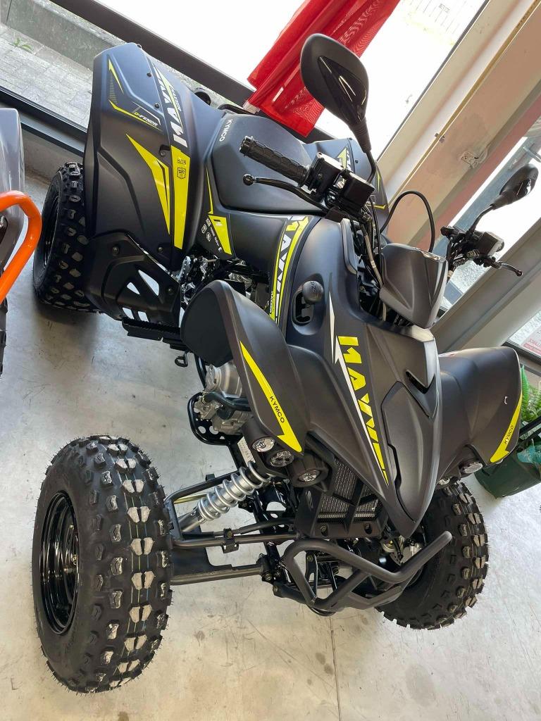 Kymco Maxxer 300, Motoren, 300 cc, 12 t/m 35 kW