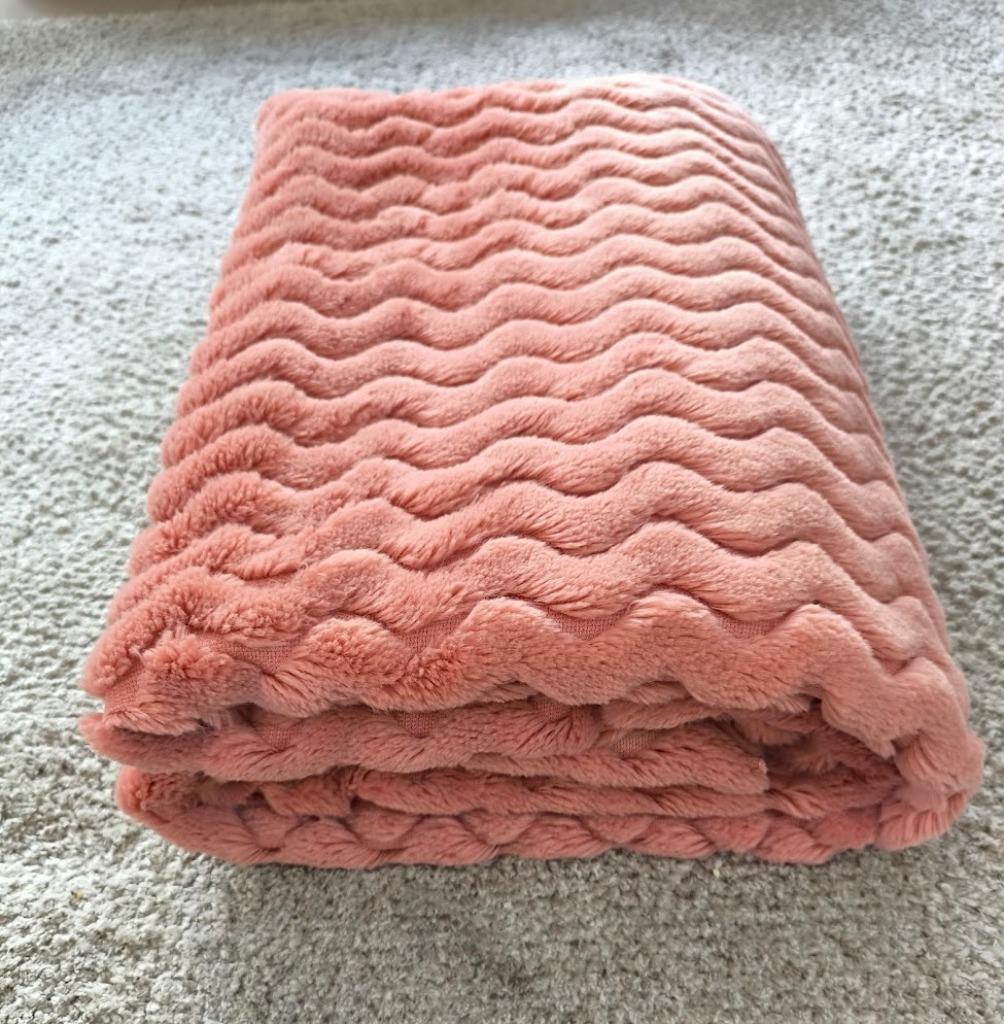 sprei fluffy 70s oud roze 206x228cm, Ophalen, Roze