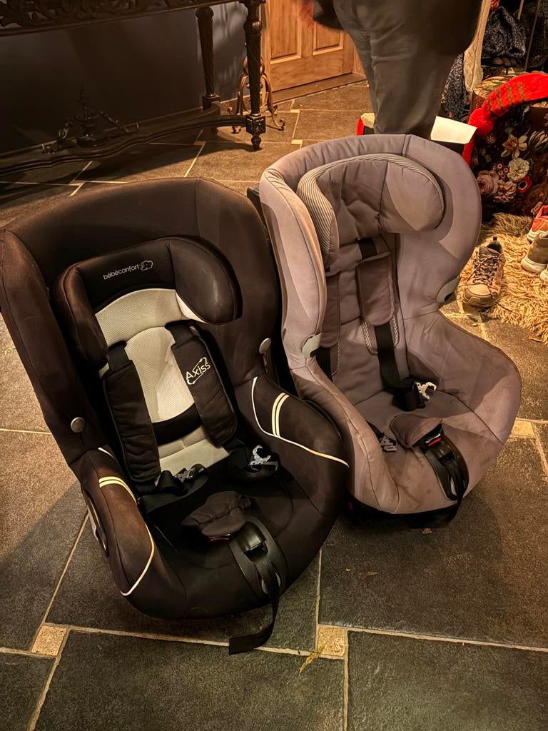 Draaibare autostoelen, Kinderen en Baby's, Autostoeltjes, Ophalen, Zo goed als nieuw