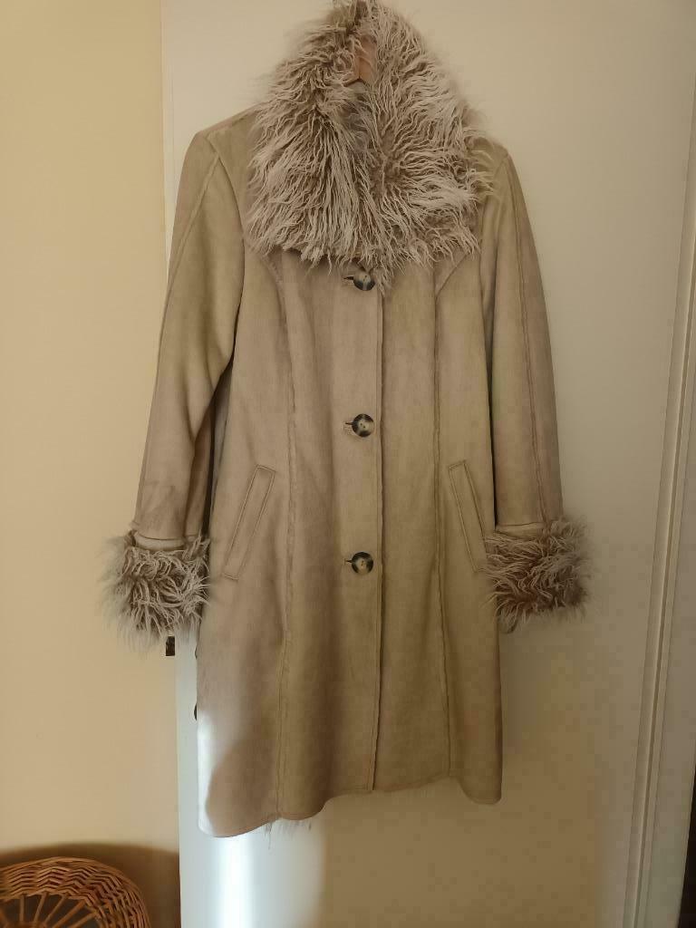 Manteau mouton retourné femme, Neuf, Autre, Enlèvement ou Envoi, Taille 36 (S)