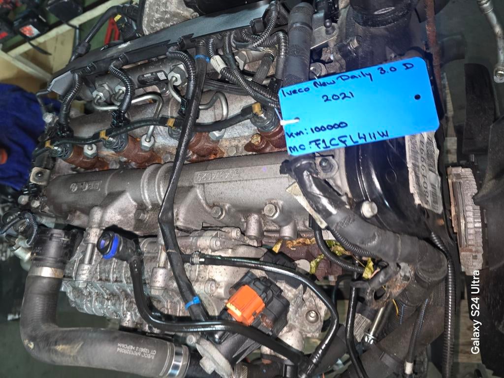 Moteur Iveco New Daily 3.0 D F1CFL411W, Enlèvement ou Envoi