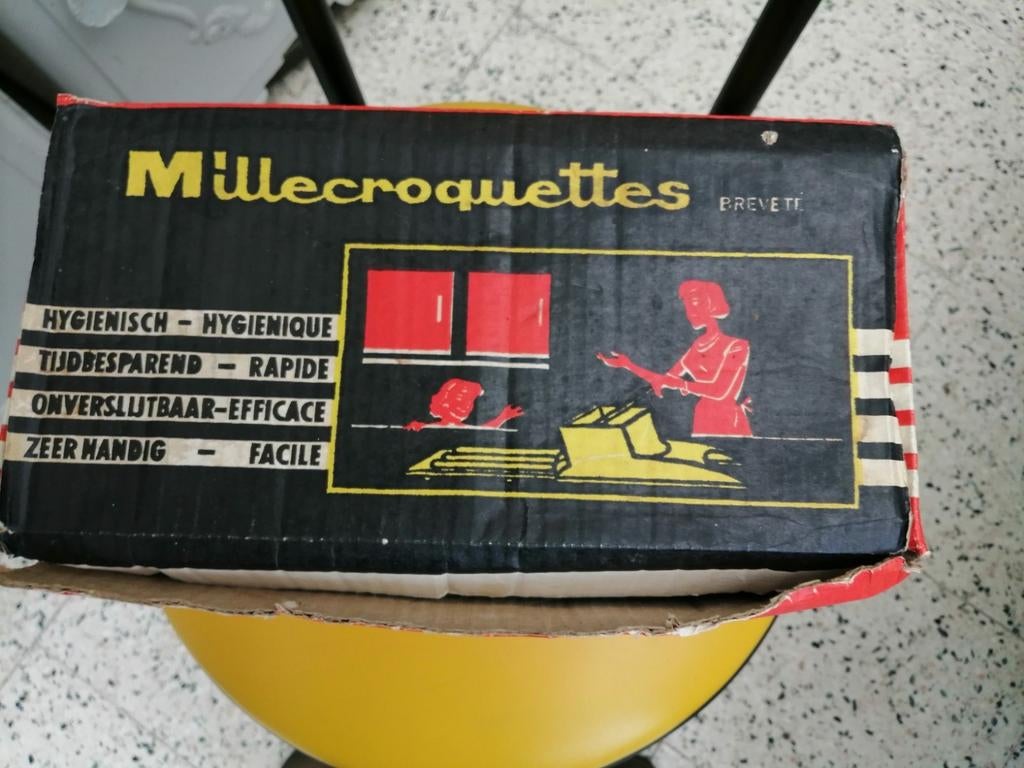 Millecroquettes, machine, années '60, Enlèvement, Utilisé