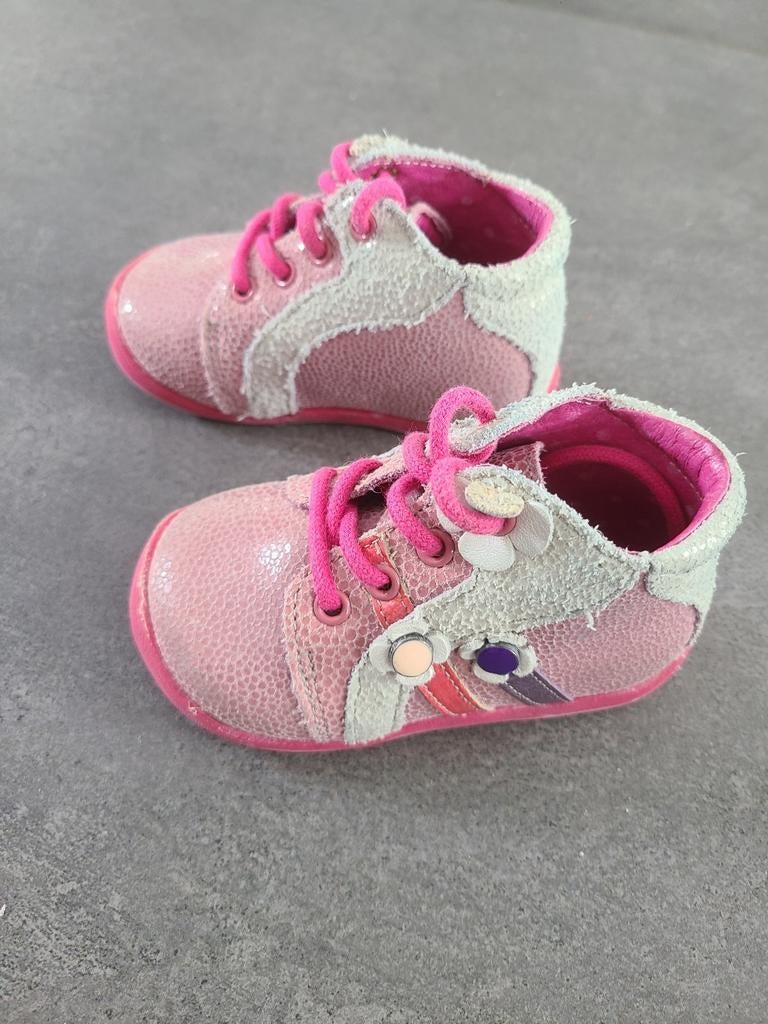 Babyschoen maat 19 in prima staat, Ophalen of Verzenden, Zo goed als nieuw, Meisje, Laarsjes