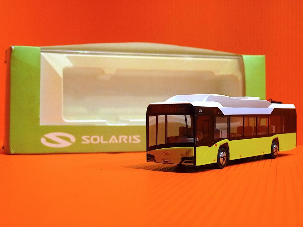Bus Hybride Électrique SOLARIS - Urbino 12 - Rietze H0 -1:87, Hobby & Loisirs créatifs, Trains miniatures | HO, Utilisé, Autres types