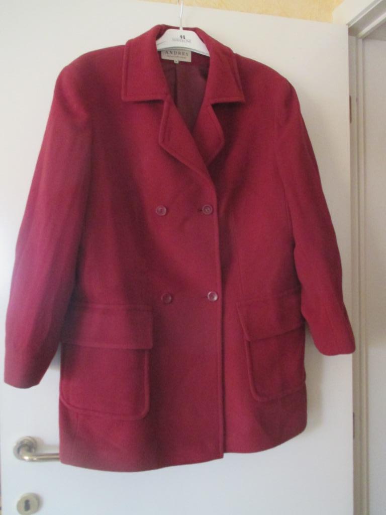 donkerrode mantel Andres 46, Kleding | Dames, Grote Maten, Zo goed als nieuw, Ophalen of Verzenden