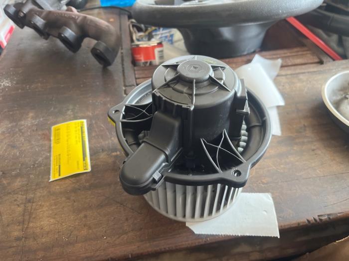 Kachel Ventilatiemotor van een Kia Pro Cee'd, Ophalen of Verzenden, 3 maanden garantie, Gebruikt, Kia