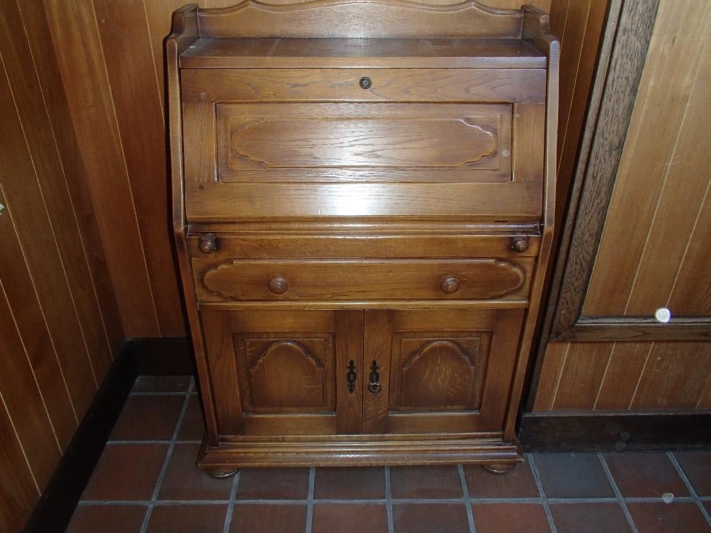 Secrétaire (No 33), Enlèvement, Utilisé