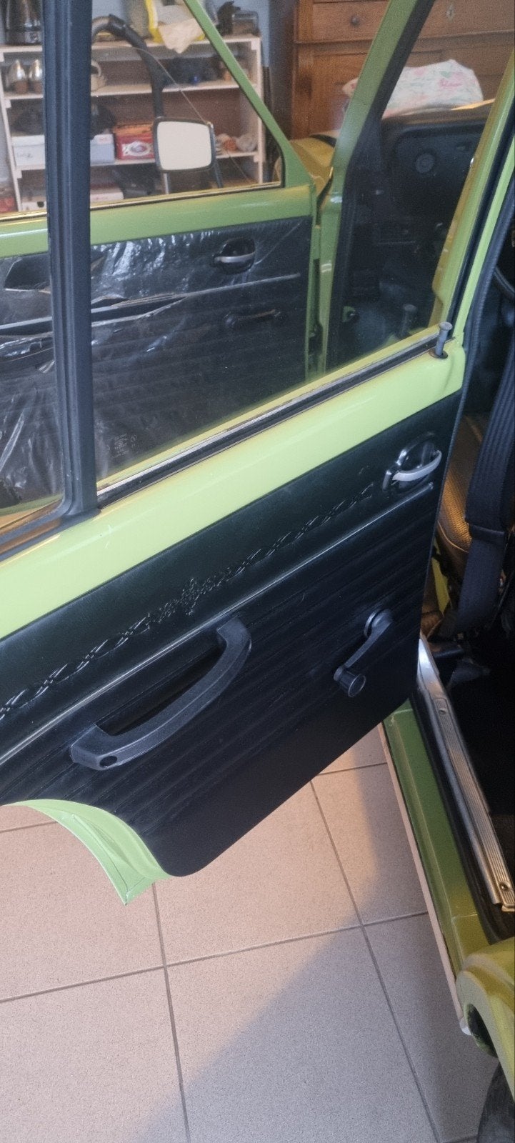 Mazda 1000 1977 oldtimer, foto 11