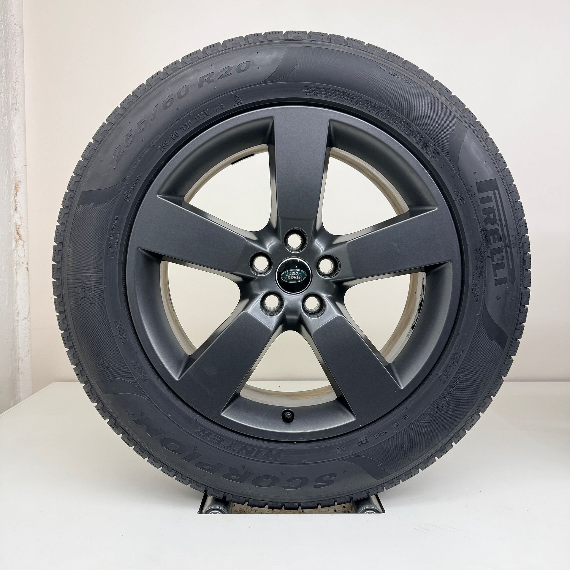 Land Rover Defender - 20 inch - winterbanden NIEUW, 255 mm, Banden en Velgen, Nieuw, Personenwagen