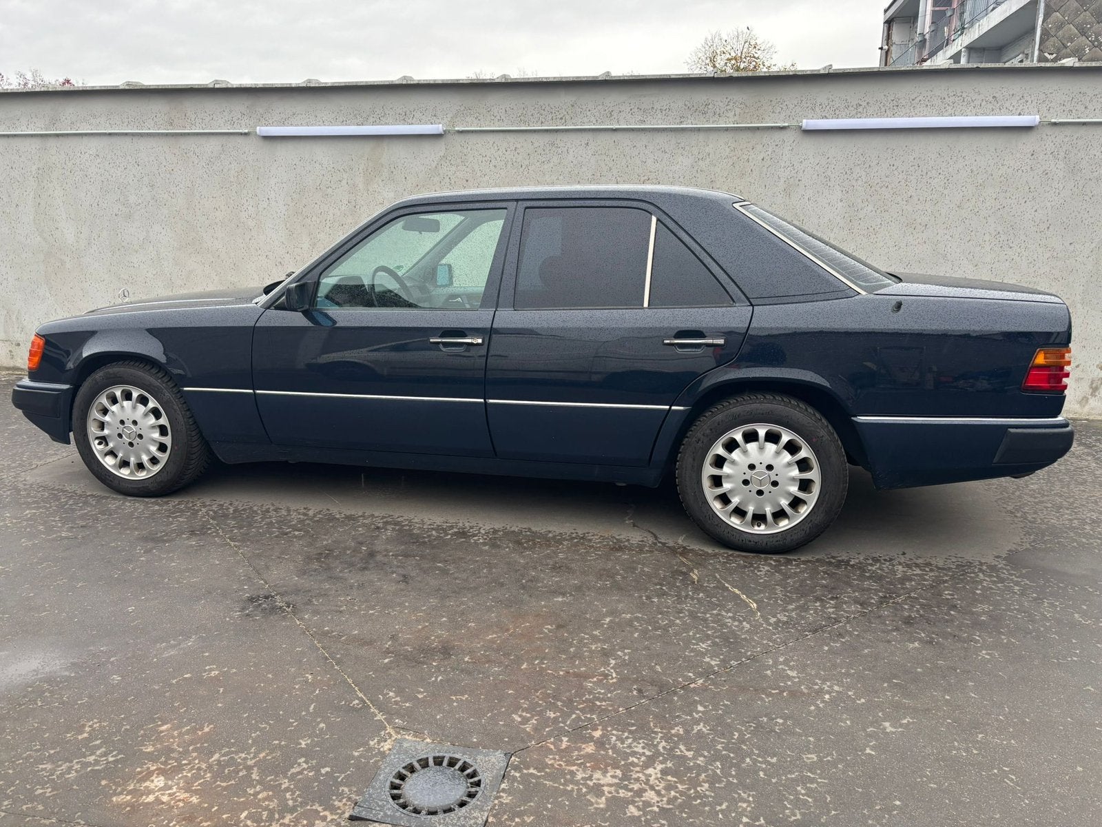 Meecedzs 230E automaat 1992, Autos, Entreprise, Automatique, Achat