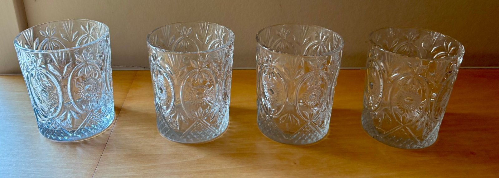 4 whisky glazen, Verzamelen, Ophalen of Verzenden, Zo goed als nieuw