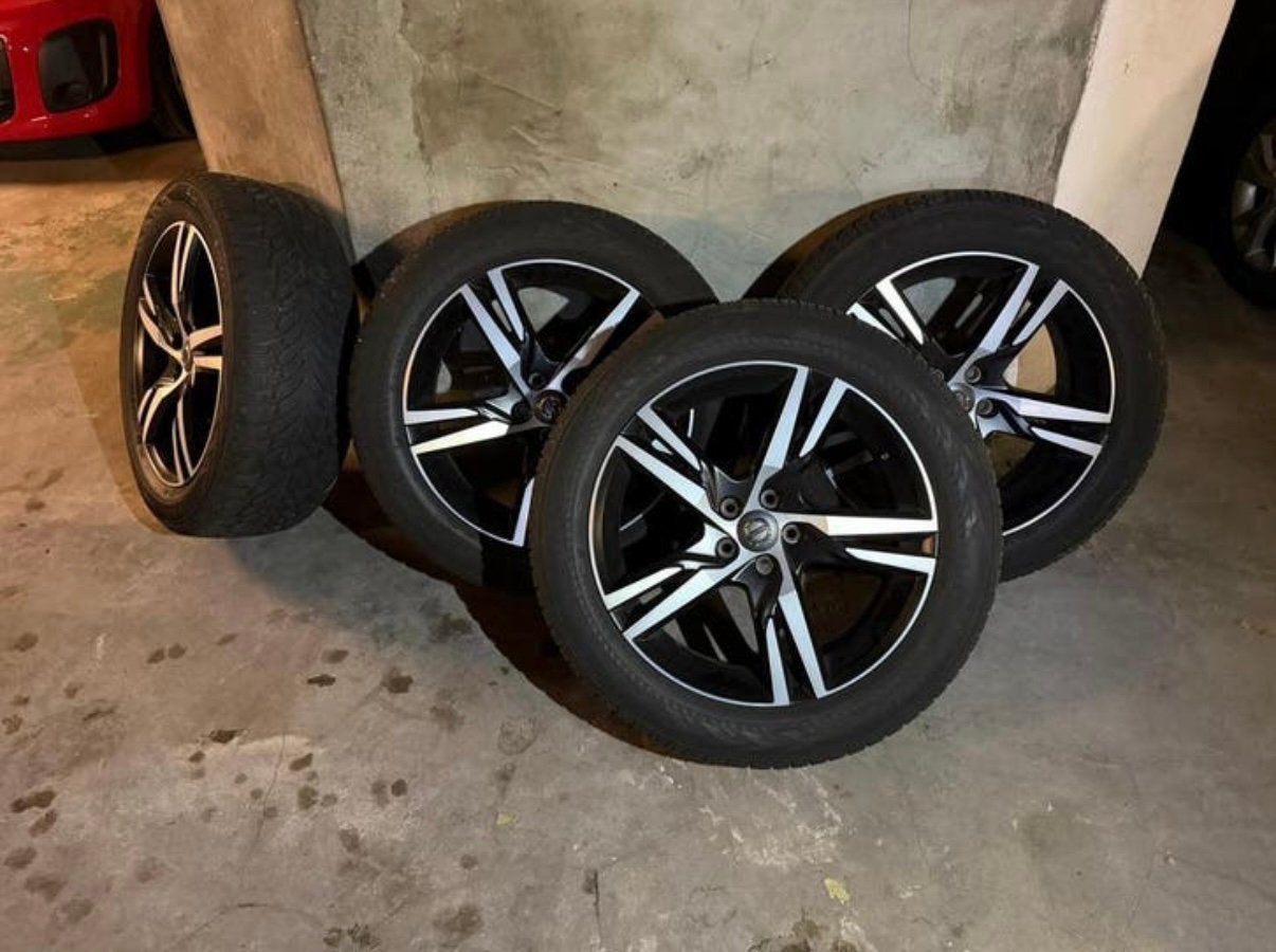 Volvo Velgen, Ophalen, Winterbanden, Velg(en)