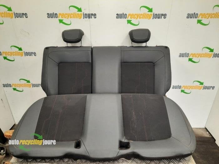 Banquette arrière d'un Opel Corsa, -, -, Opel, 3 mois de garantie
