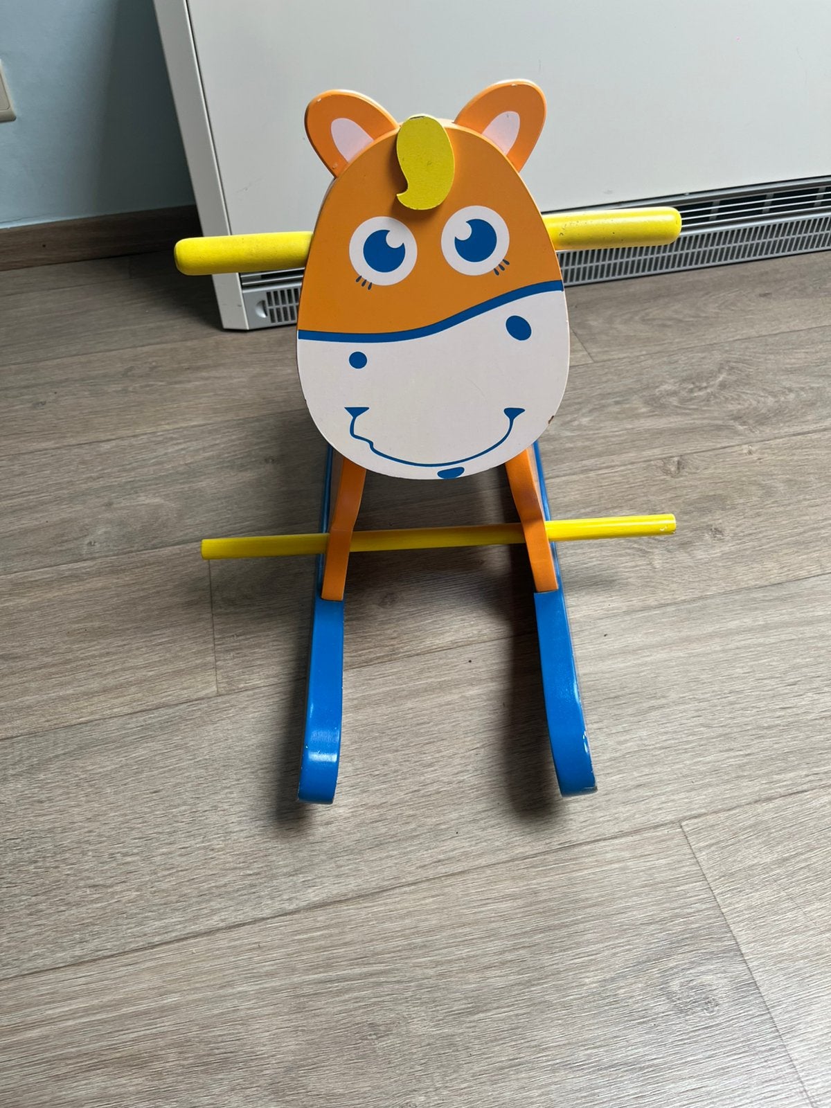 Houten schommelpaardje, Kinderen en Baby's, Ophalen, Zo goed als nieuw