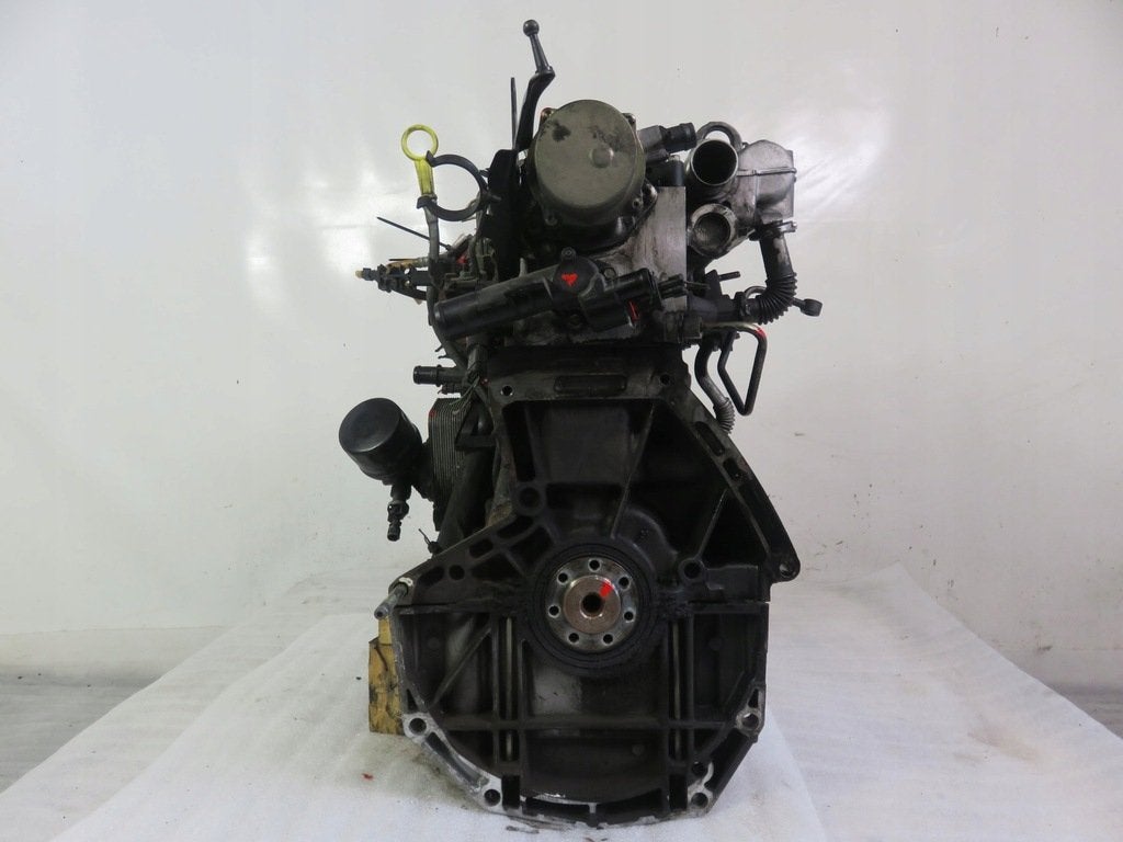 Moteur K9K728 Nu RENAULT MEGANE, Envoi, Utilisé, Skoda