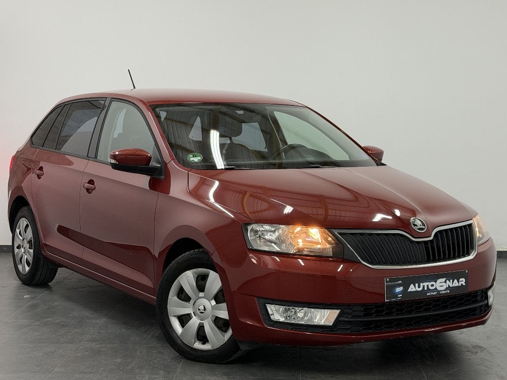 Skoda Rapid 1.2 TSI 1erMain - Airco - Navi - Carnet, Auto's, Voorwielaandrijving, Stof, 107 g/km, Bedrijf