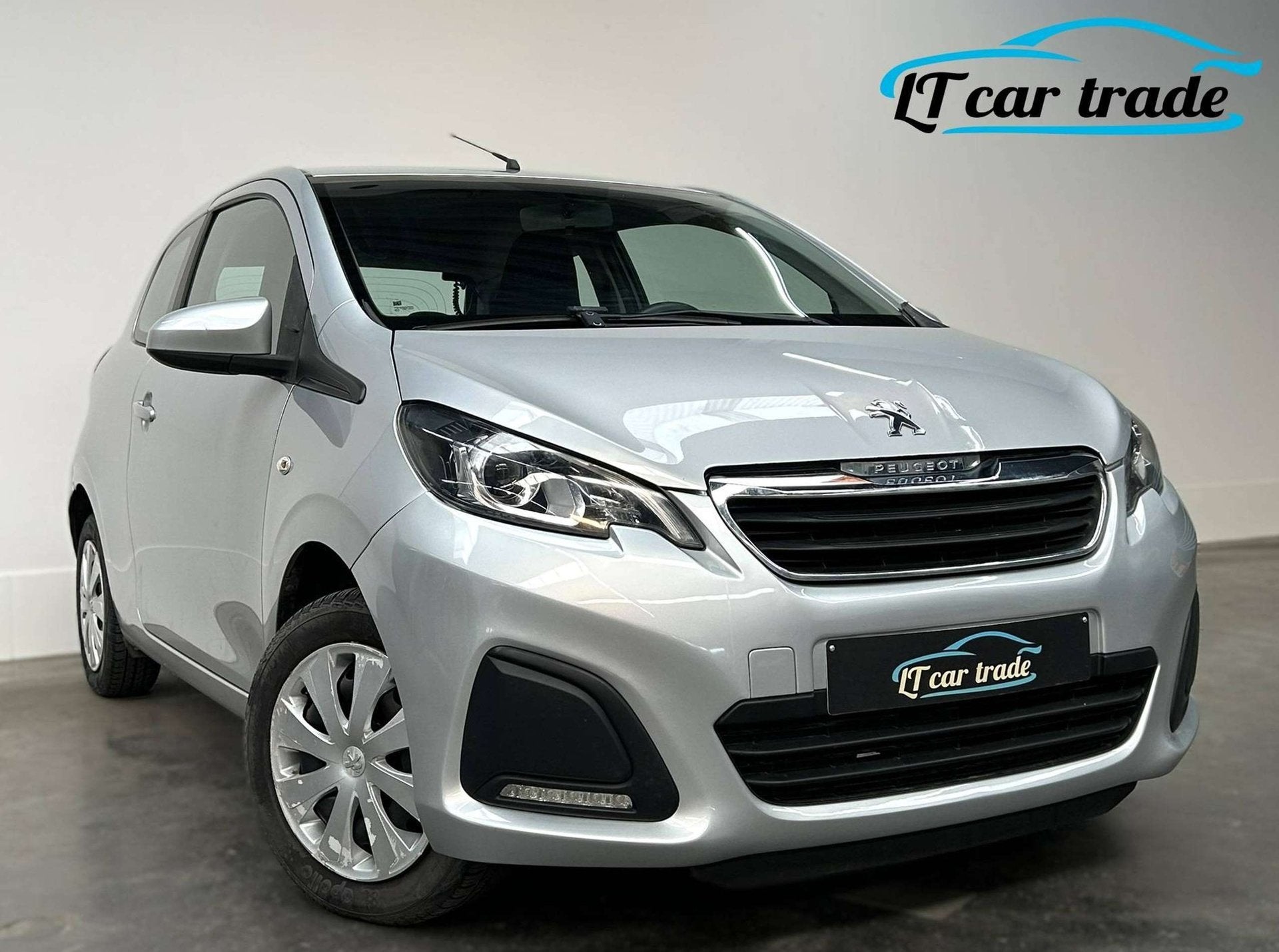 Peugeot 108 1.0 VTi Active | Xenon | Bluetooth | Garantie, Auto's, Gebruikt, Zwart, Bedrijf, 3 cilinders