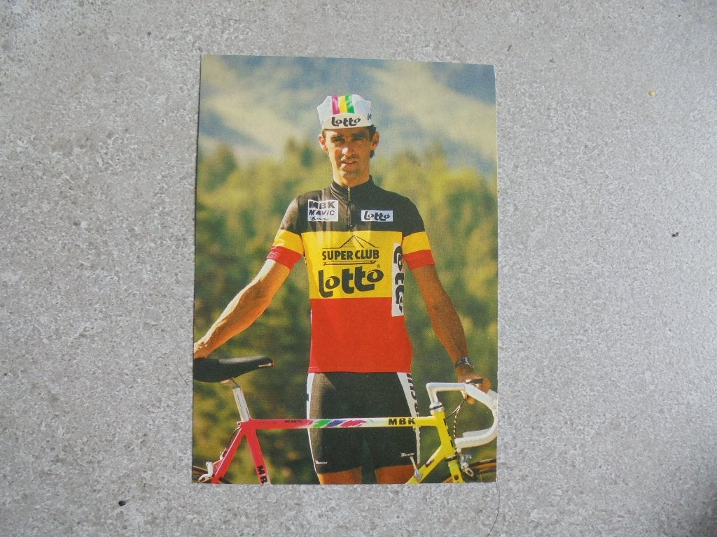 Wielerfoto Claude Criquielion, Verzenden