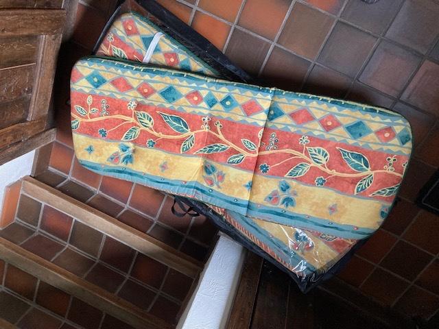 Quatre magnifiques coussins pour chaises longues, Enlèvement ou Envoi, Comme neuf, Textilène, Empilable