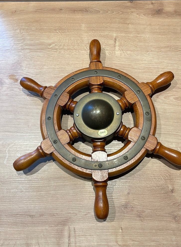 Barre de bateau/Volant de navigation Stazo en bois et laiton, Sports nautiques & Bateaux, Accessoires navigation, Enlèvement ou Envoi