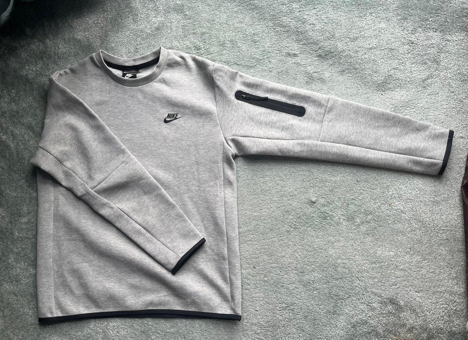 Nike tech Crewneck, Vêtements | Hommes, Pulls & Vestes, Enlèvement ou Envoi, Comme neuf, Taille 52/54 (L)