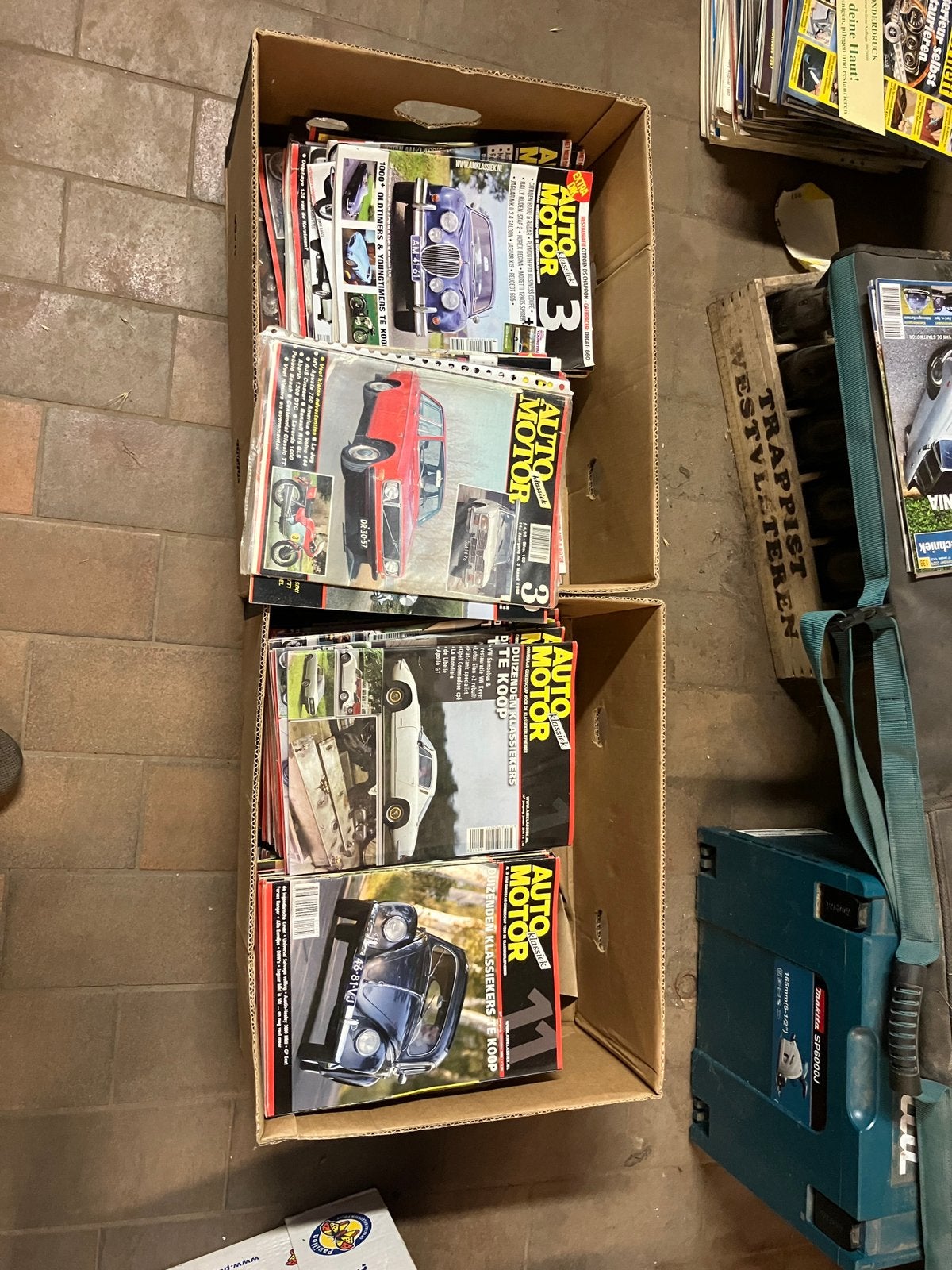 Lot auto motor klassiek, Ophalen, Gelezen