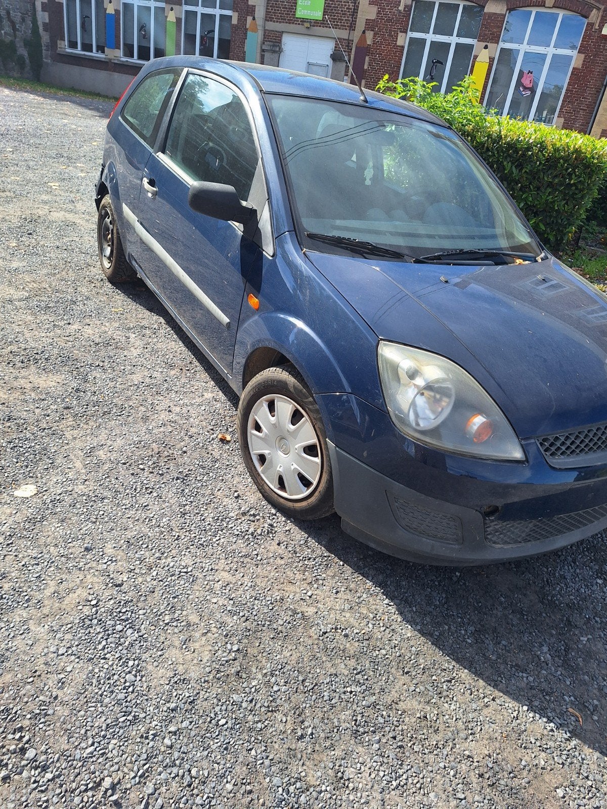 ford fiesta prêt à immatriculé essence 1450€, Autos, Achat, Boîte manuelle, Particulier, Traction avant